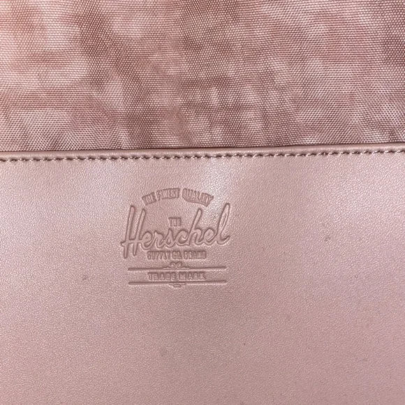Herschel Pink Orion Tote Bag - Picture 3 of 9